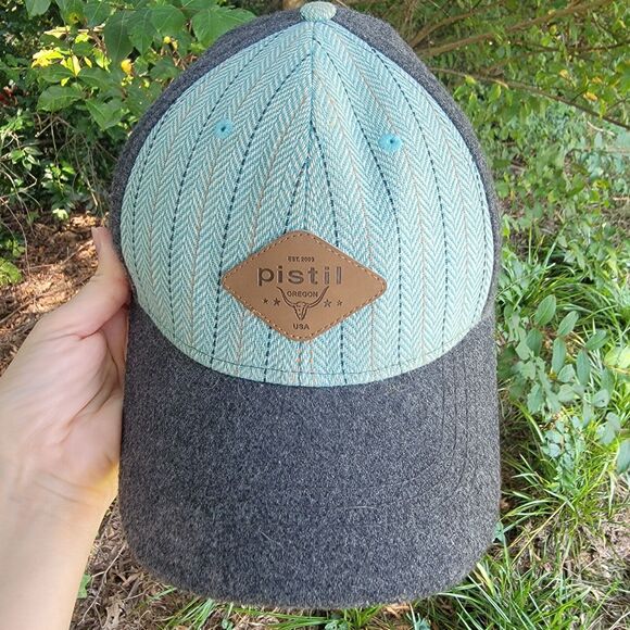 Pistil Oregon herringbone blue weave blanket Hat strap Back Adjustable - Picture 1 of 4